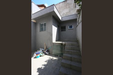 Casa à venda com 95m², 3 quartos e 2 vagasquintal 