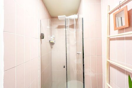 Apartamento à venda com 35m², 2 quartos e sem vaga Apartamento à venda com 35m², 2 quartos e sem vagaBanheiro