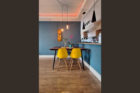 Apartamento à venda com 66m², 2 quartos e 1 vagaSala