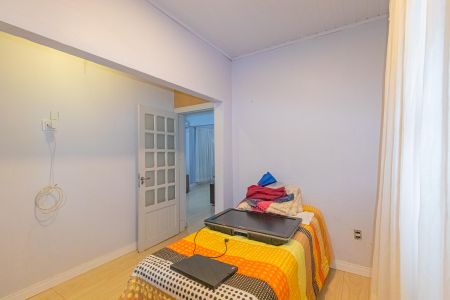 Casa à venda com 132m², 2 quartos e 2 vagas Casa à venda com 132m², 2 quartos e 2 vagasQuarto 2