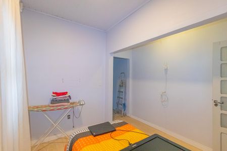 Casa à venda com 132m², 2 quartos e 2 vagas Casa à venda com 132m², 2 quartos e 2 vagasQuarto 2