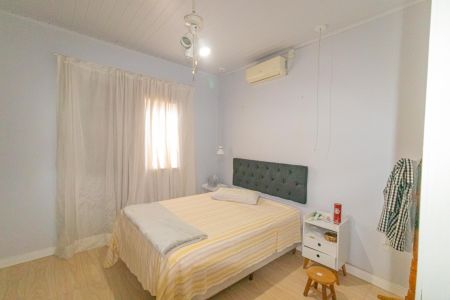 Casa à venda com 132m², 2 quartos e 2 vagas Casa à venda com 132m², 2 quartos e 2 vagasQuarto 1