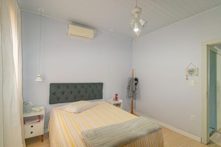 Casa à venda com 132m², 2 quartos e 2 vagas Casa à venda com 132m², 2 quartos e 2 vagasQuarto 1