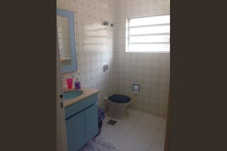 Banheiro de casa à venda com 3 quartos, 139m² em Santo Amaro, São Paulo