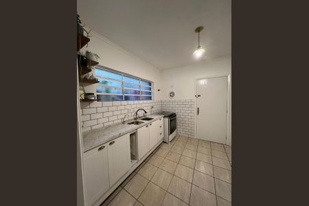 Casa à venda com 139m², 3 quartos e 2 vagasCozinha