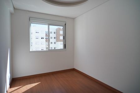 Apartamento para alugar com 66m², 3 quartos e 1 vaga Apartamento para alugar com 66m², 3 quartos e 1 vagaQuarto 2