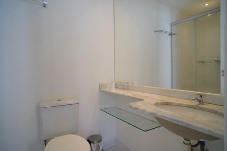 Apartamento para alugar com 66m², 3 quartos e 1 vaga Apartamento para alugar com 66m², 3 quartos e 1 vagaBanheiro
