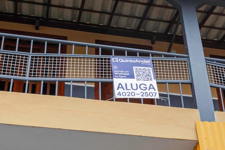 Casa para alugar com 110m², 3 quartos e sem vaga Casa para alugar com 110m², 3 quartos e sem vagaFachada