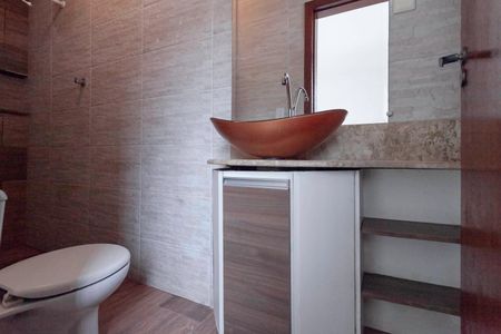 Casa para alugar com 110m², 3 quartos e sem vaga Casa para alugar com 110m², 3 quartos e sem vagaBanheiro da suíte