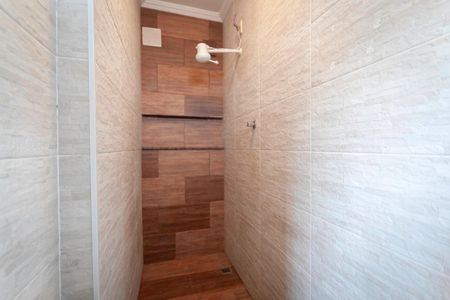 Casa para alugar com 110m², 3 quartos e sem vaga Casa para alugar com 110m², 3 quartos e sem vagaBanheiro da suíte