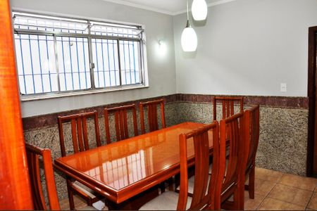 Casa à venda com 230m², 3 quartos e 2 vagasDetalhe - Copa