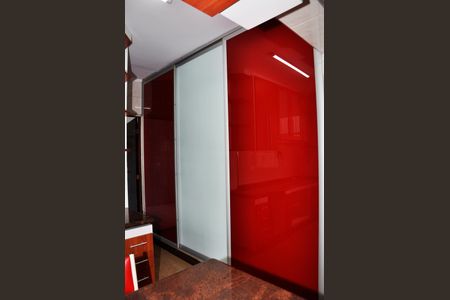 Casa à venda com 230m², 3 quartos e 2 vagasDetalhe - Cozinha