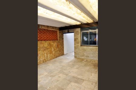 Casa à venda com 230m², 3 quartos e 2 vagasGaragem