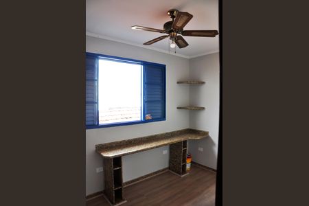 Casa à venda com 230m², 3 quartos e 2 vagasDetalhe - Quarto 03