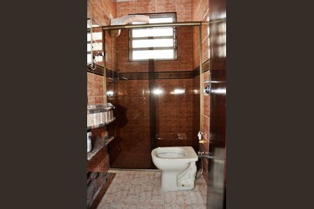 Casa à venda com 230m², 3 quartos e 2 vagasDetalhe - Suíte