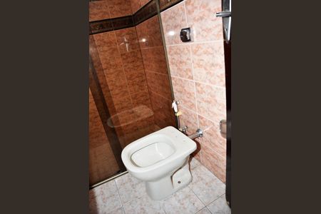 Casa à venda com 230m², 3 quartos e 2 vagasDetalhe - Suíte