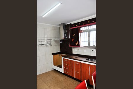 Casa à venda com 230m², 3 quartos e 2 vagasDetalhe - Cozinha