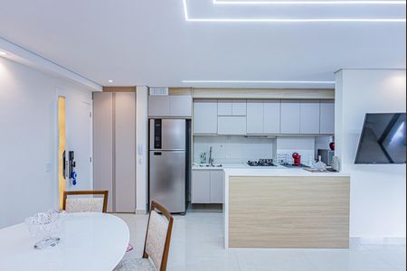 Apartamento para alugar com 71m², 2 quartos e 1 vaga Apartamento para alugar com 71m², 2 quartos e 1 vagaSala