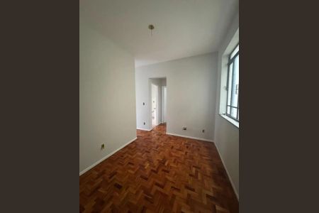 Apartamento à venda com 50m², 1 quarto e 1 vagaSala