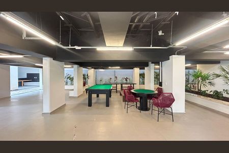 Apartamento para alugar com 34m², 2 quartos e sem vaga Apartamento para alugar com 34m², 2 quartos e sem vagaSalão de jogos