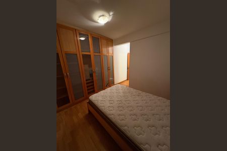 Quarto de apartamento para alugar com 2 quartos, 84m² em Vila Valparaíso, Santo André
