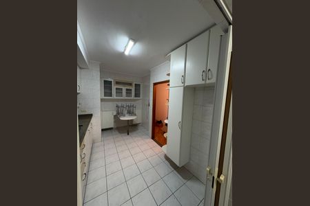 Apartamento para alugar com 84m², 2 quartos e 2 vagasCozinha