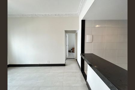 Corredor de apartamento para alugar com 2 quartos, 48m² em Méier, Rio de Janeiro