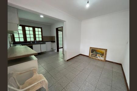 Casa para alugar com 300m², 6 quartos e 3 vagasCozinha