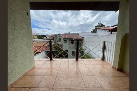 Casa para alugar com 300m², 6 quartos e 3 vagasQuarto 4
