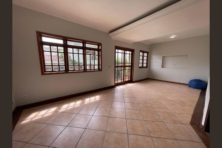 Casa para alugar com 300m², 6 quartos e 3 vagasSala de Jantar