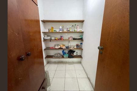 Casa para alugar com 300m², 6 quartos e 3 vagasÁrea de Serviço