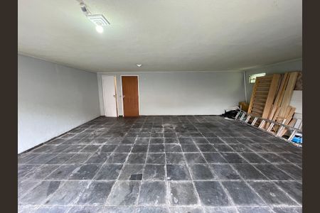 Casa para alugar com 300m², 6 quartos e 3 vagasGaragem