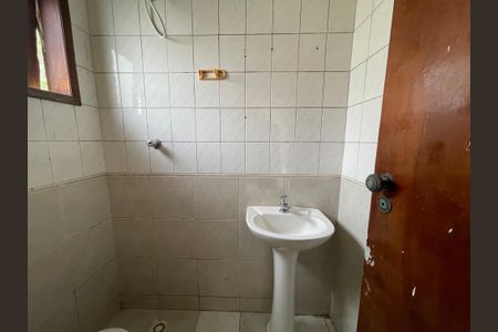 Casa para alugar com 300m², 6 quartos e 3 vagasBanheiro 6