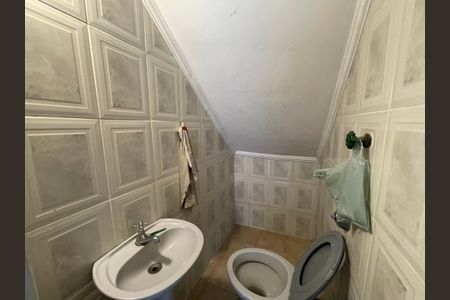 Casa para alugar com 300m², 6 quartos e 3 vagasBanheiro 8