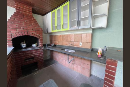 Casa para alugar com 300m², 6 quartos e 3 vagasChurrasqueira