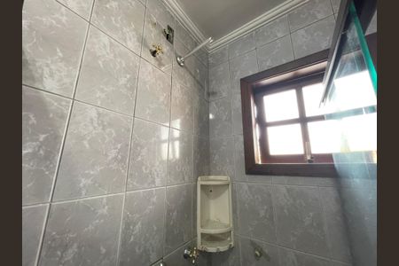 Casa para alugar com 300m², 6 quartos e 3 vagasBanheiro 2