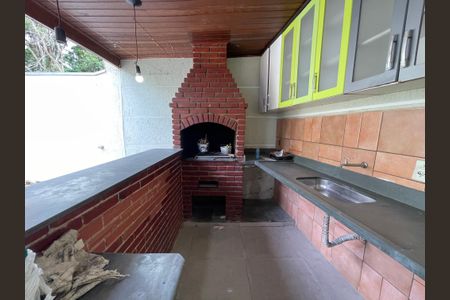 Casa para alugar com 300m², 6 quartos e 3 vagasChurrasqueira