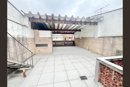 Casa para alugar com 35m², 1 quarto e sem vagaÁrea externa