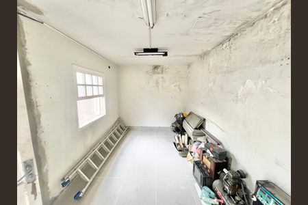 Sala/Quarto/Cozinha de casa para alugar com 1 quarto, 35m² em Conjunto Residencial Novo Pacaembu, São Paulo