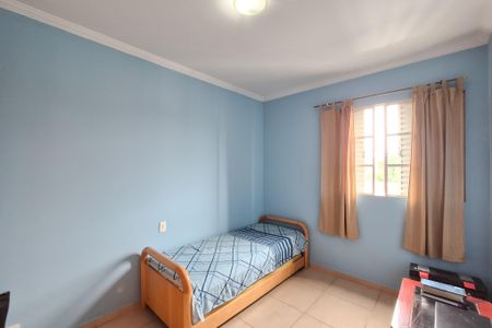 Apartamento para alugar com 70m², 2 quartos e 1 vaga Apartamento para alugar com 70m², 2 quartos e 1 vagaQuarto
