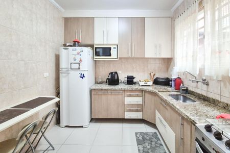 Apartamento para alugar com 70m², 2 quartos e 1 vaga Apartamento para alugar com 70m², 2 quartos e 1 vagaCozinha - Armários