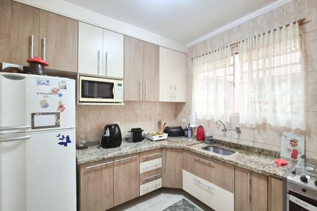 Apartamento para alugar com 70m², 2 quartos e 1 vaga Apartamento para alugar com 70m², 2 quartos e 1 vagaCozinha - Armários