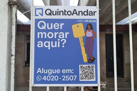 Casa para alugar com 200m², 2 quartos e 3 vagas Casa para alugar com 200m², 2 quartos e 3 vagasFachada