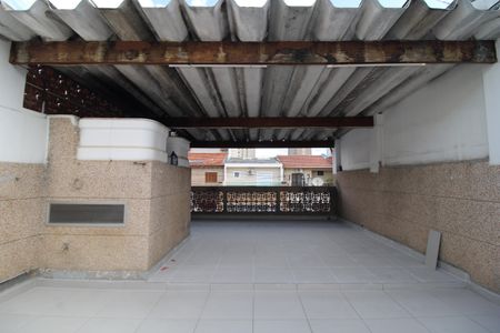 Casa para alugar com 200m², 2 quartos e 3 vagasQuintal