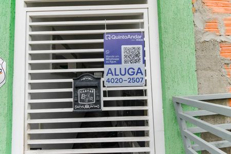 Casa para alugar com 40m², 1 quarto e sem vagaPortão - Placa