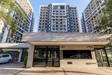 Apartamento à venda com 42m², 1 quarto e 1 vagaFachada e portaria