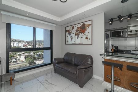 Sala de apartamento para alugar com 1 quarto, 42m² em Jardim do Salso, Porto Alegre
