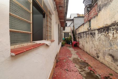 Casa para alugar com 58m², 2 quartos e sem vagaQuintal
