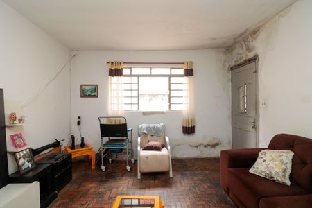 Casa para alugar com 58m², 2 quartos e sem vagaSala