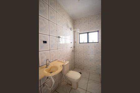 Casa para alugar com 108m², 3 quartos e 1 vagaBanheiro 